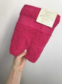 Ręcznik nowy różowy fuksjowy średni 50x90 cm