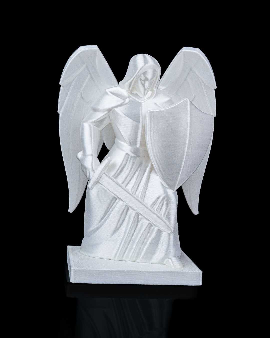 Figurka Archanioła Michała - Perłowa