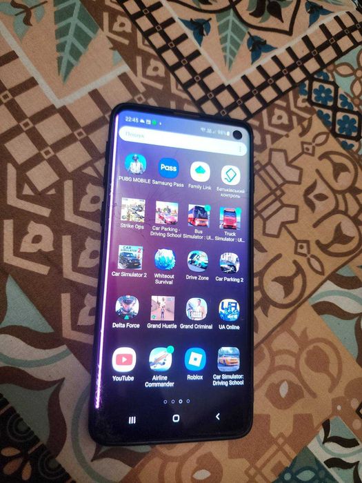 Samsung s10 4|128гб