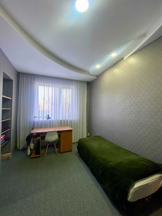 Продаж 2 кімнатної сталінки, Металургів(проспект Соборний) 213-088-582