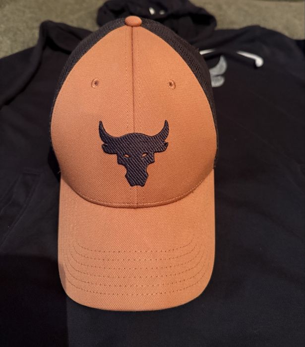 Чоловіча кепка UA Project Rock Trucker-ORG