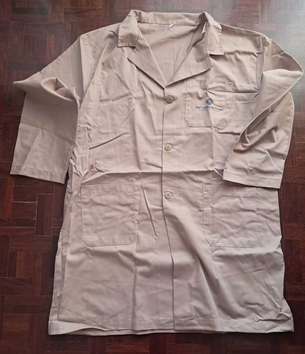 Bata em Sarja para Proteção de Vestuário