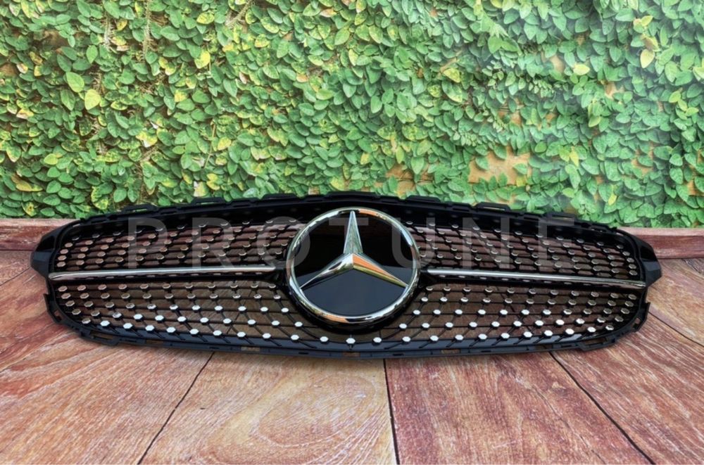 Решетка радиатора Mercedes W205 GT Diamond C-Class C300 C43 C63 AMG