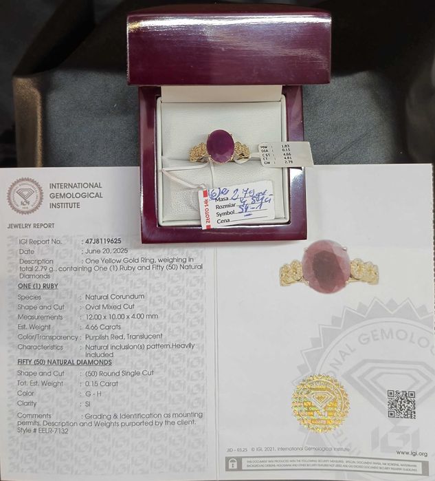 Pierścionek Ze Złota Diamentami Naturalnymi i Rubinem