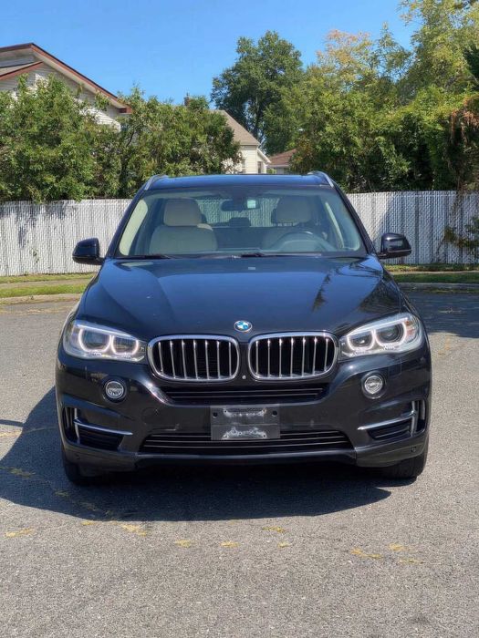 BMW X5 xDrive35i      2014