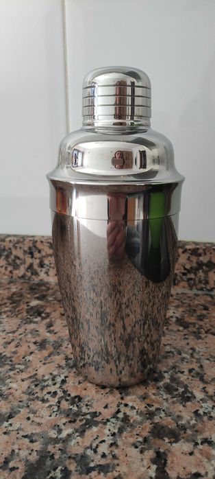 Cocktail Shaker novo