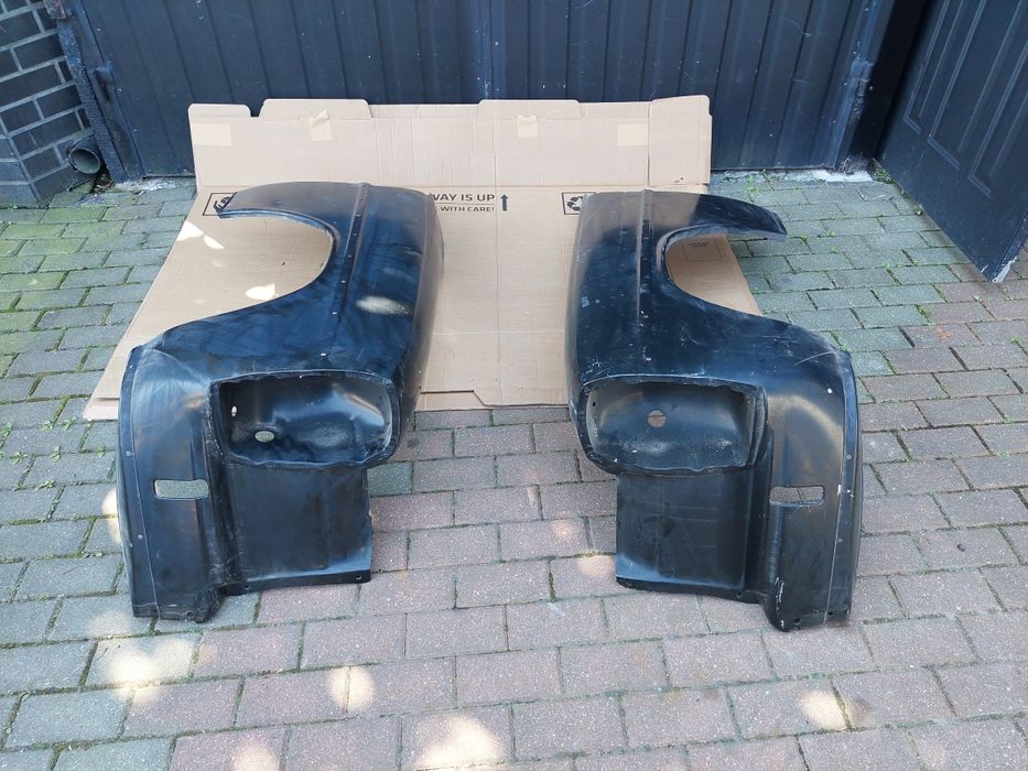 Mercedes W114 Coupe W115 błotnik przód przedni prawy lewy nowy zamienn