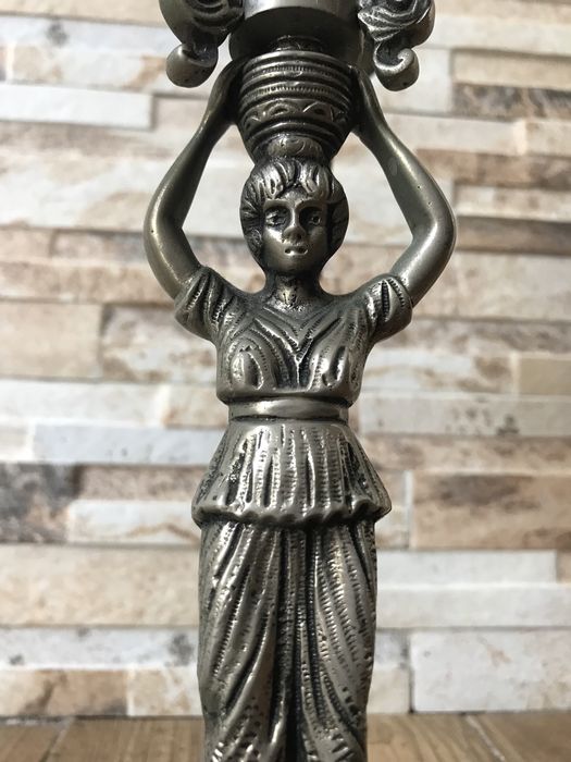 Castiçal em estanho