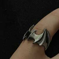 Кільце з кажаном, перстень bat ring