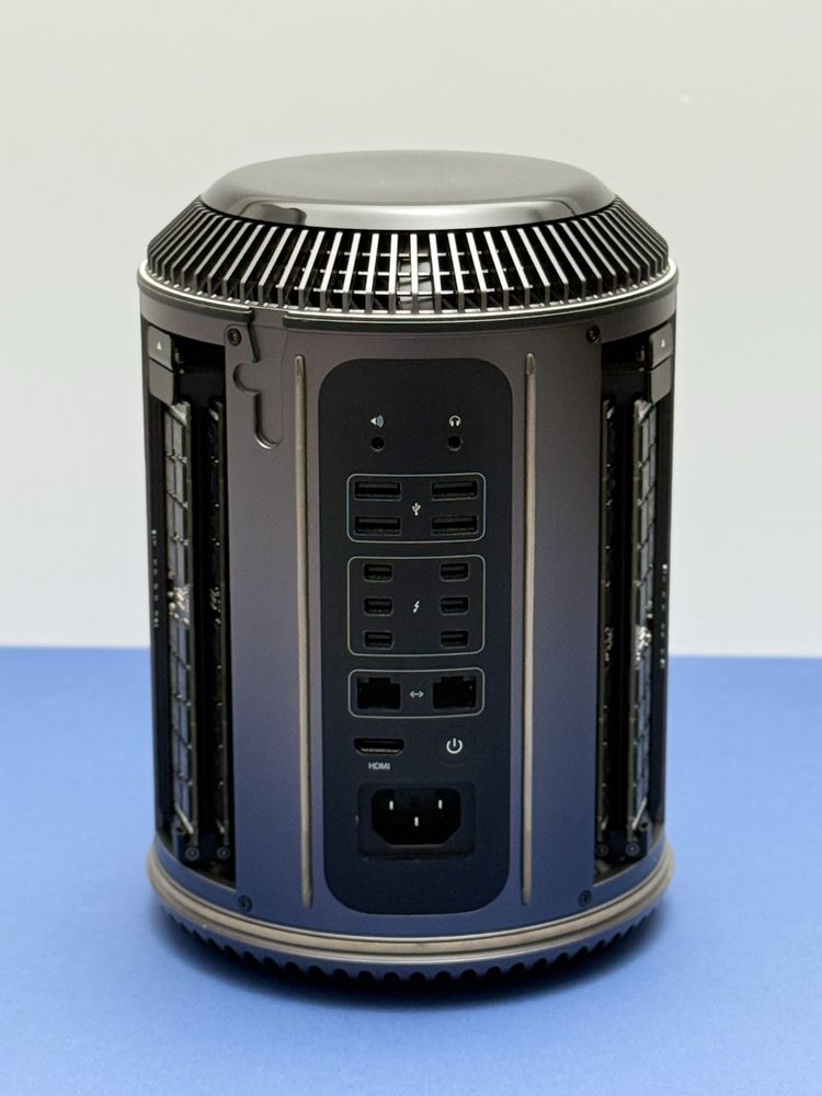 Mac Pro 6.1 - 3 Ghz 8 core (2013) Topo de gama