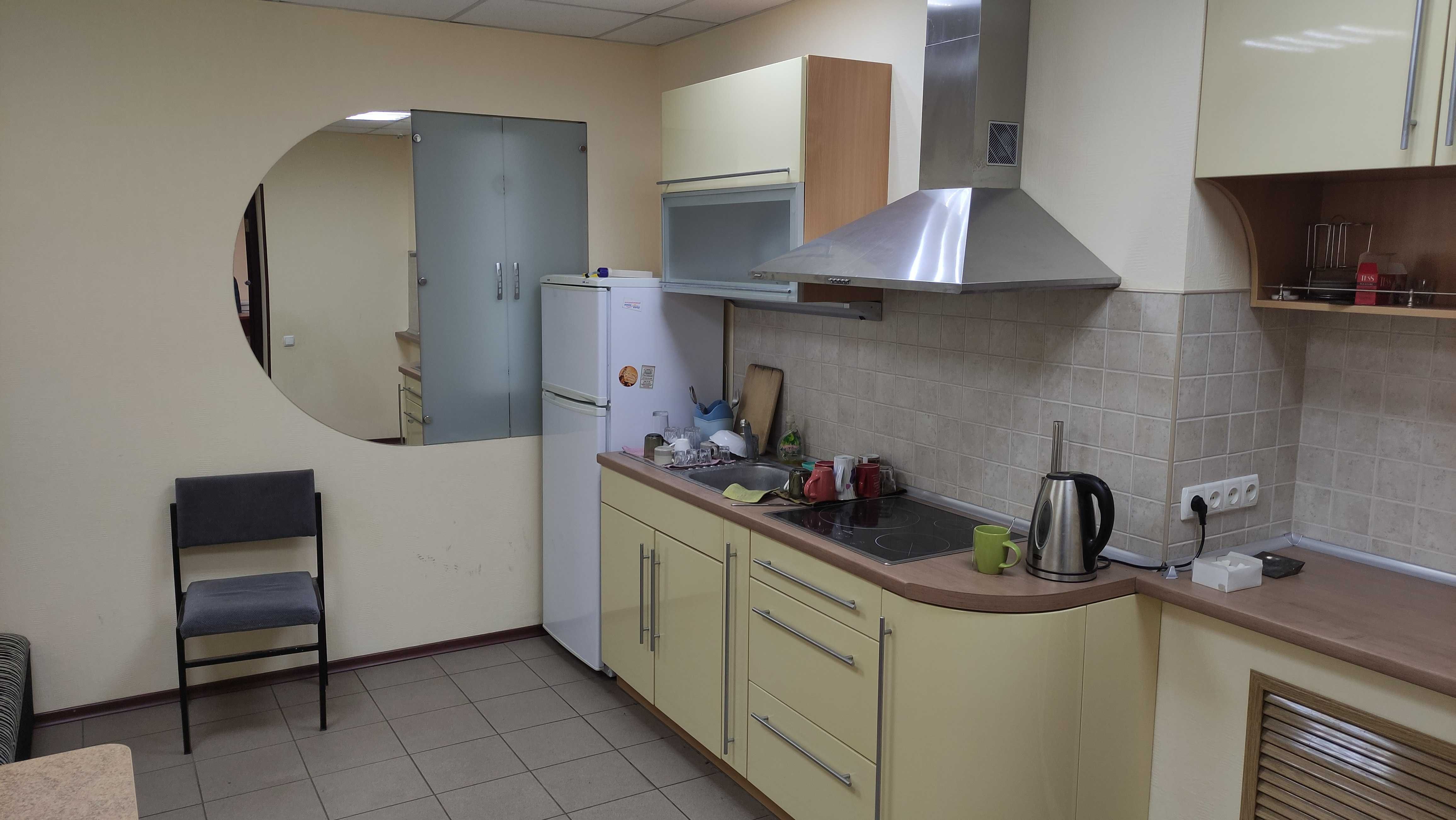 Продам под жилье 130 м2 в Центре, пер. Троицкий 13, 1-й этаж