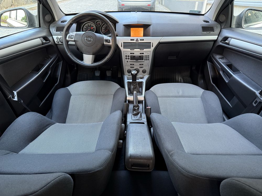Opel Astra H 1.6 benzyna Zadbana