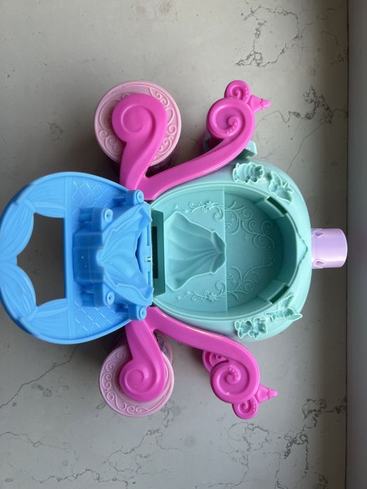 Набір для гри з пластиліном карета Попелюшки