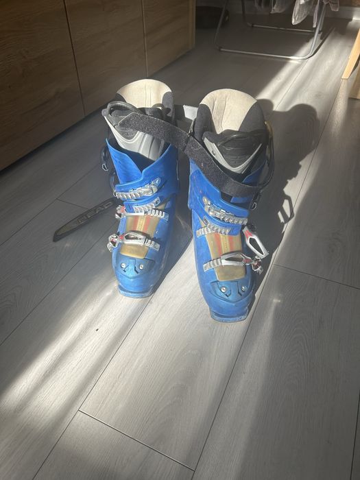 Buty narciarskie