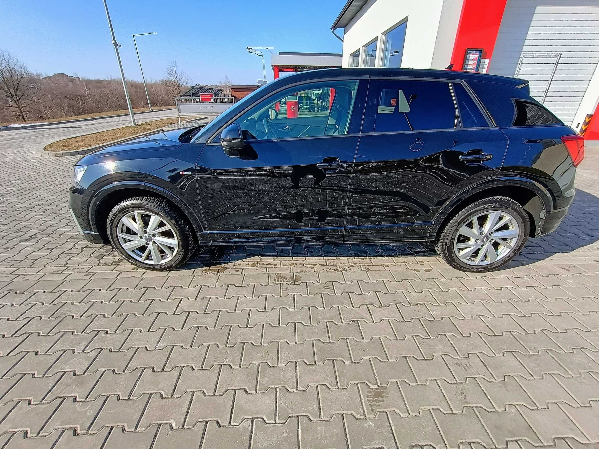 Audi Q2 2.0 TFSI Quattro Sport S Tronic 4x4 automat stan bdb salon PL