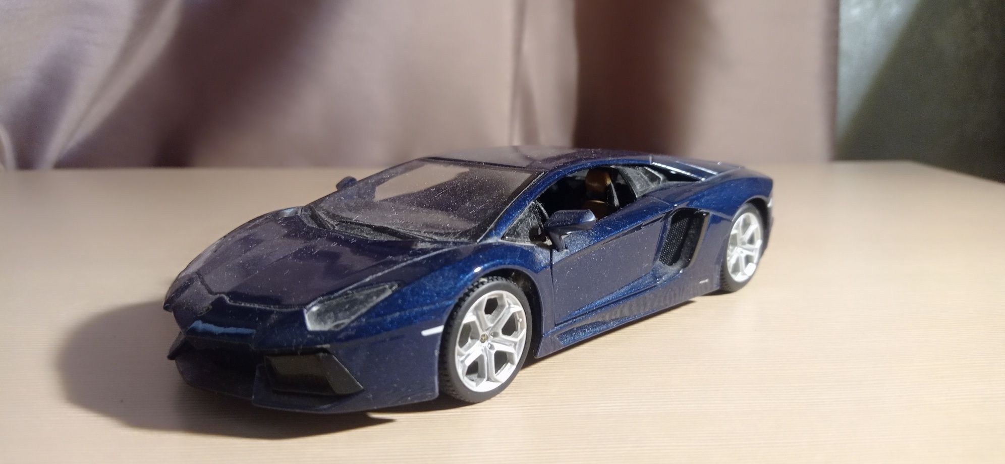 Машинки Lamborghini 1/24