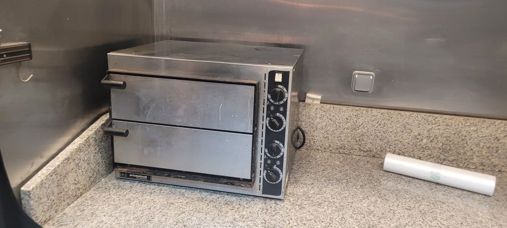 Vende-se forno para pizza