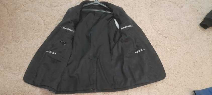 Продам новий брендовий піджак