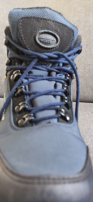 Ciepłe buty trekkingowe rozmiar 37 (wiosna, jesień)