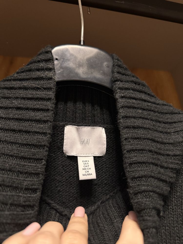 Светр h&m чорний оверсайз