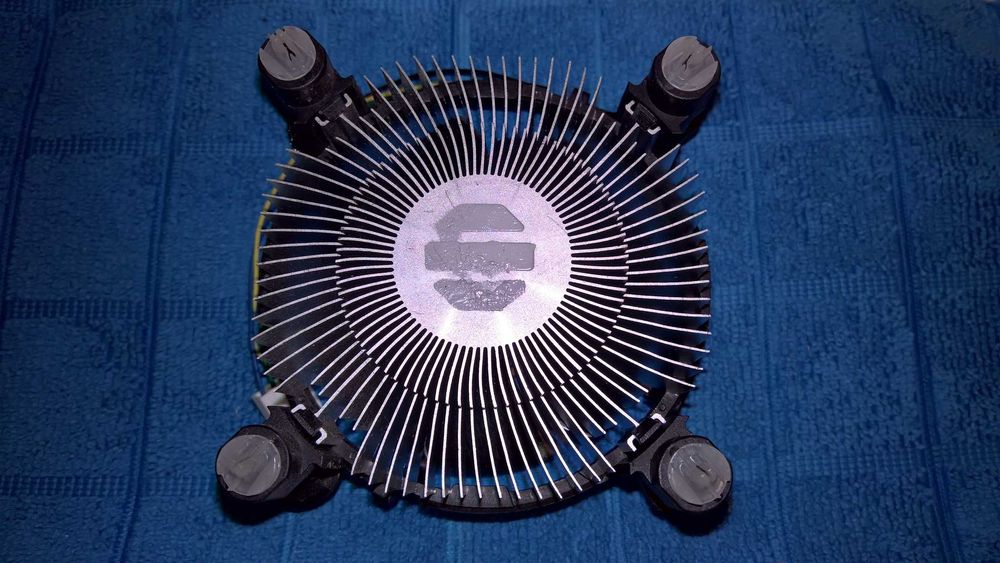 Procesor: Intel Core 2 Duo-E6300 + Chłodzenie Cooler (Stan Idealny)