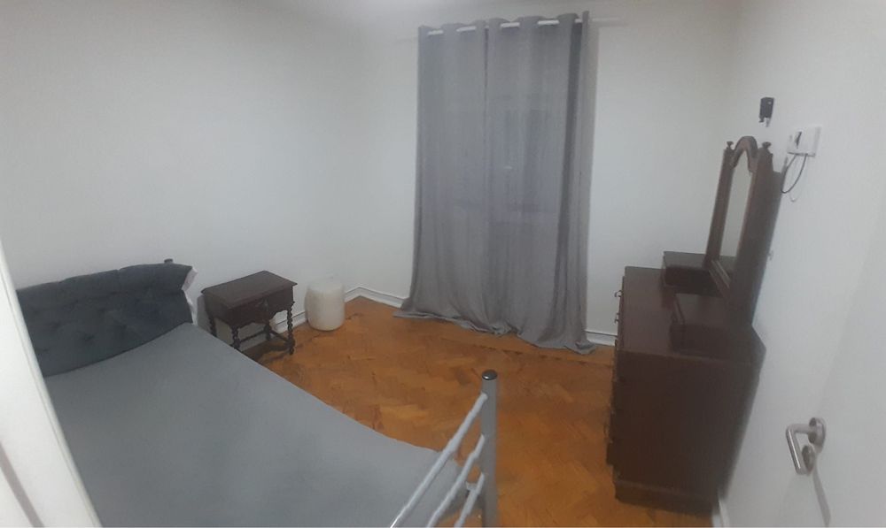 Quarto para casal pu solteiro