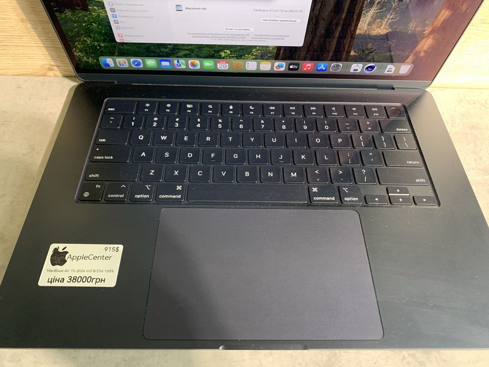 MacBook Air 15’ 2024 год. M3 8/256 аккумулятор 100%