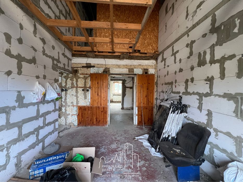 Продам будинок під ремонт!