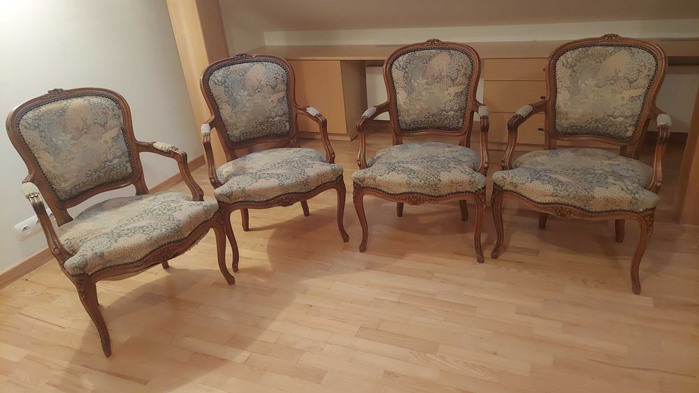 Zestaw 4 czterech foteli ludwikowskich