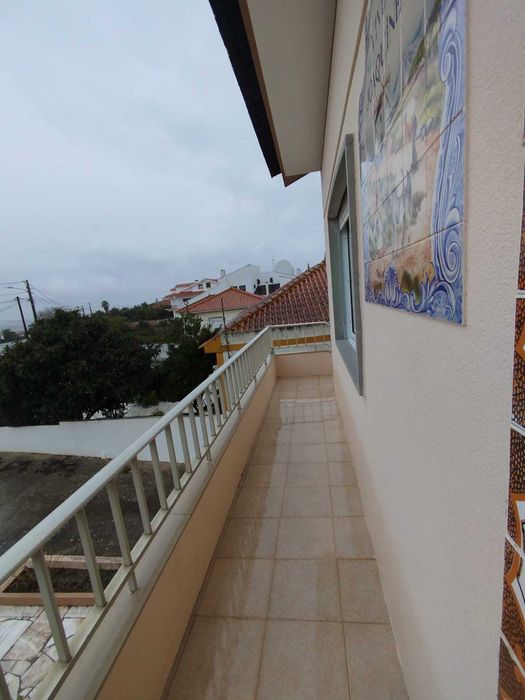 Arrenda-se apartamento T3, a 5 mins das Caldas da Rainha