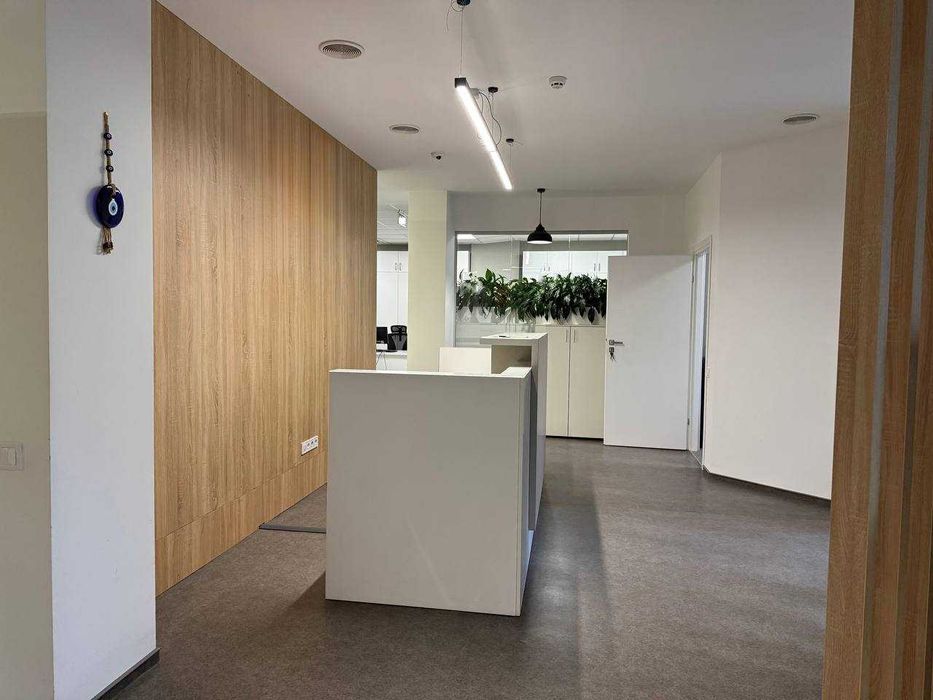 БЕЗ КОМІСІЇ! Оренда офісного приміщення в бізнес-центрі класу B