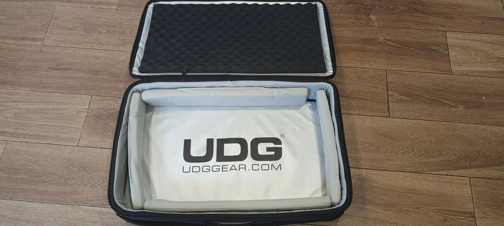 Vende-se mala de transporte para comtrolador dj