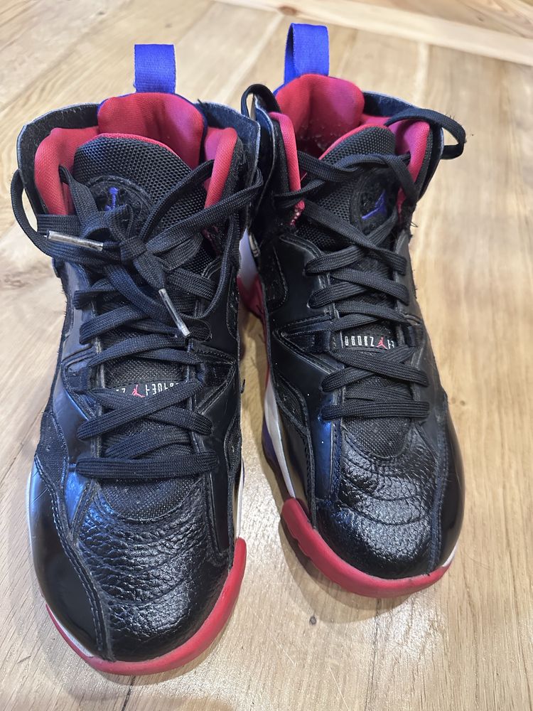 Nike Jordan two trey r. 40