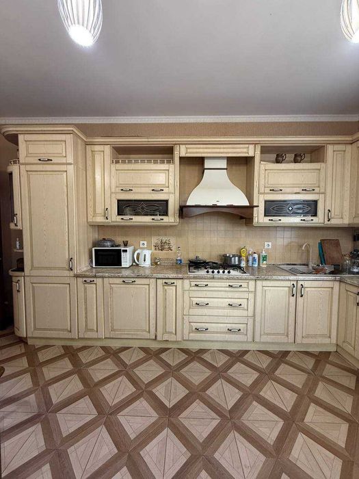 Оренда будинку у с. Басівка з євроремонтом