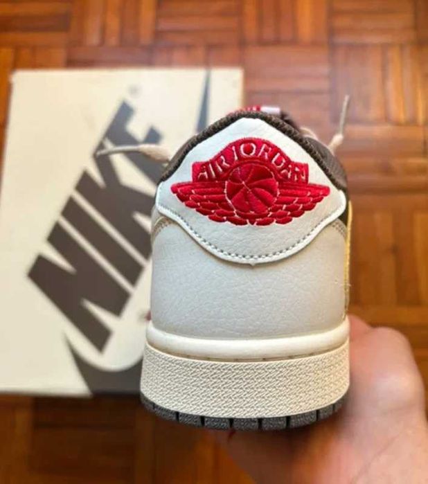 " koszykówki "Jordan 1 Retro Low OG SP Travis Scott Reverse Mocha R.45