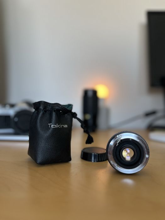 Lente Tokina 28mm 2.8