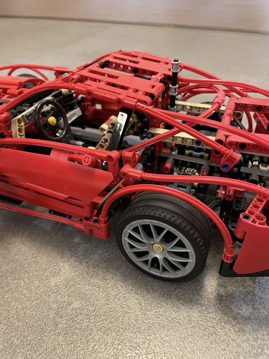 LEGO Technic Wyścigówka Ferrari 599 GTB Fiorano 2007