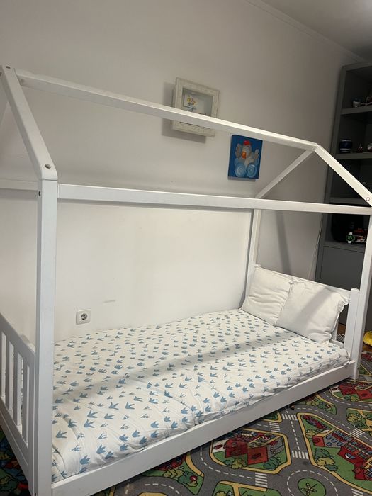 Cama Montessori.