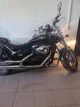 Suzuki Intruder 800