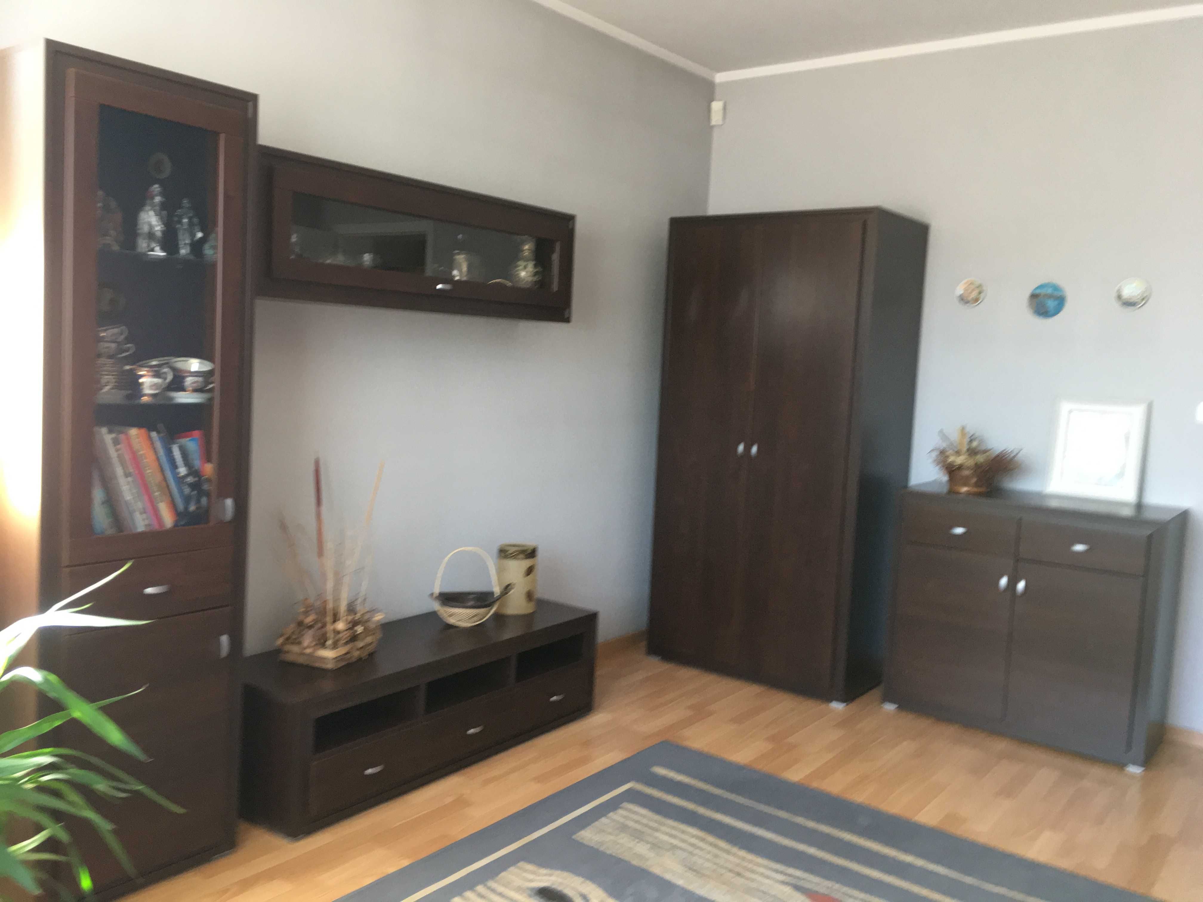 Meble komoda szafka rtv witryna zestaw mebli szafa