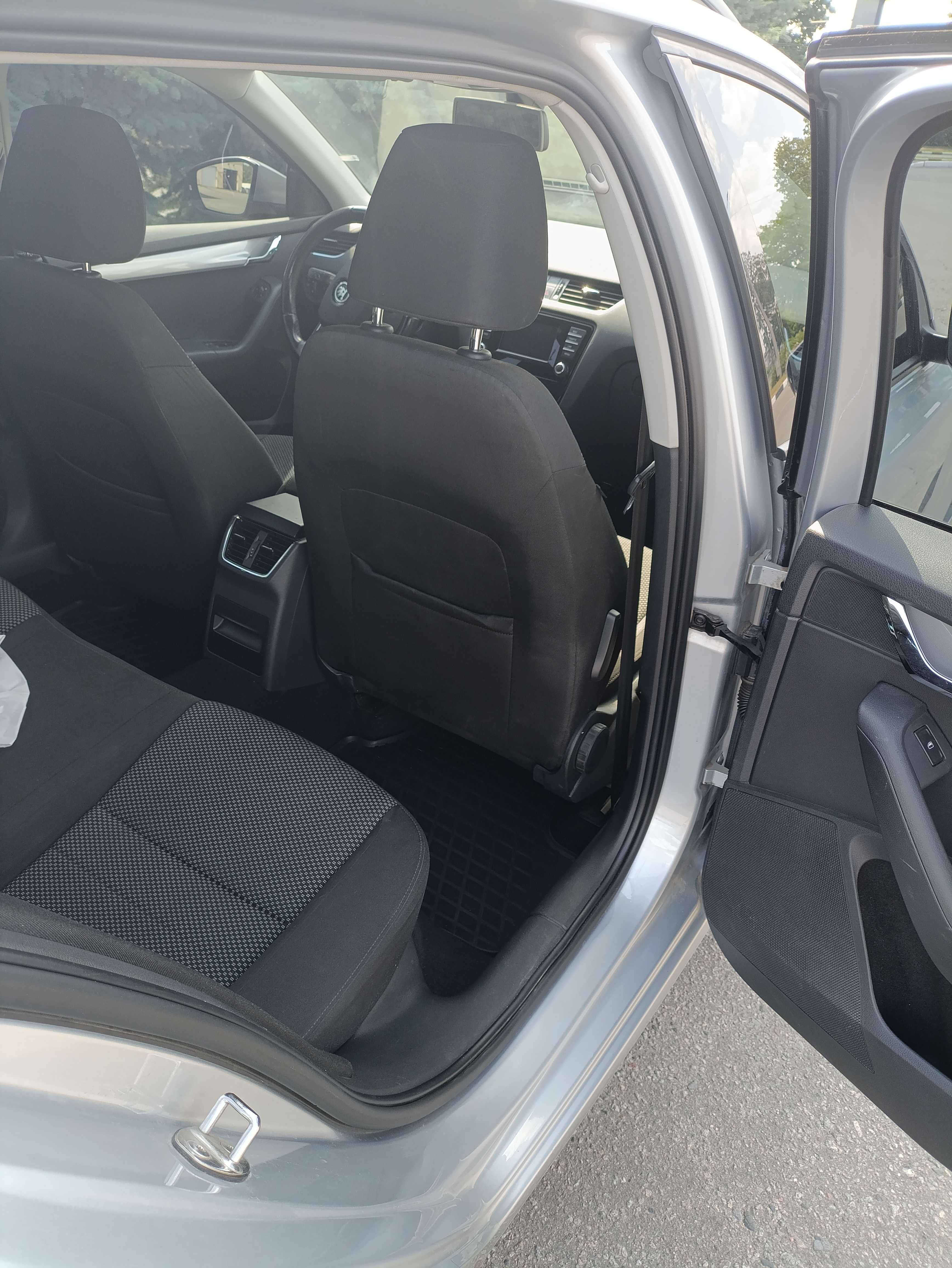 Продам Skoda Octavia 1.6 tdi