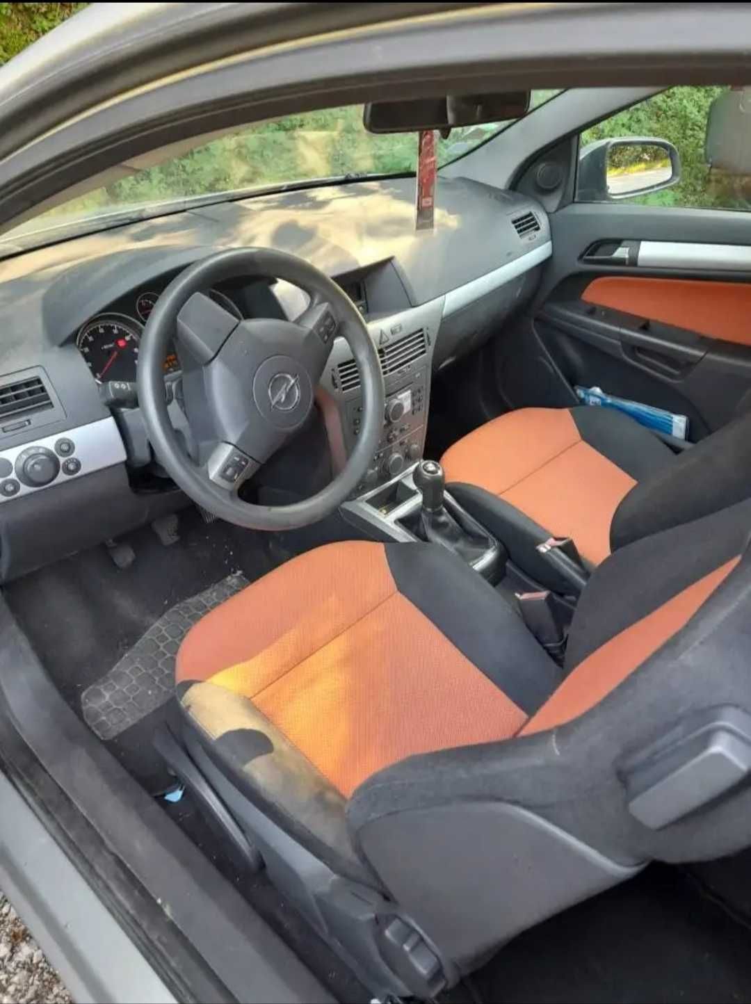 Opel astra 2006.