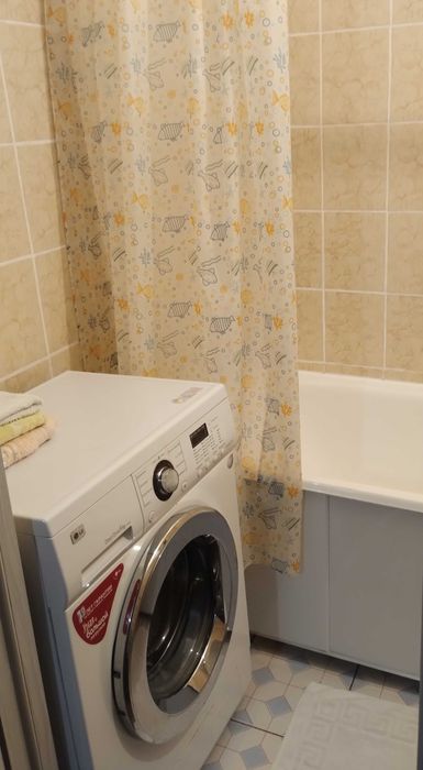 Здам квартиру подобово м.Вараш