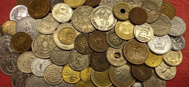 Набор 110шт монет світу без повторів, без Росії та СССР.