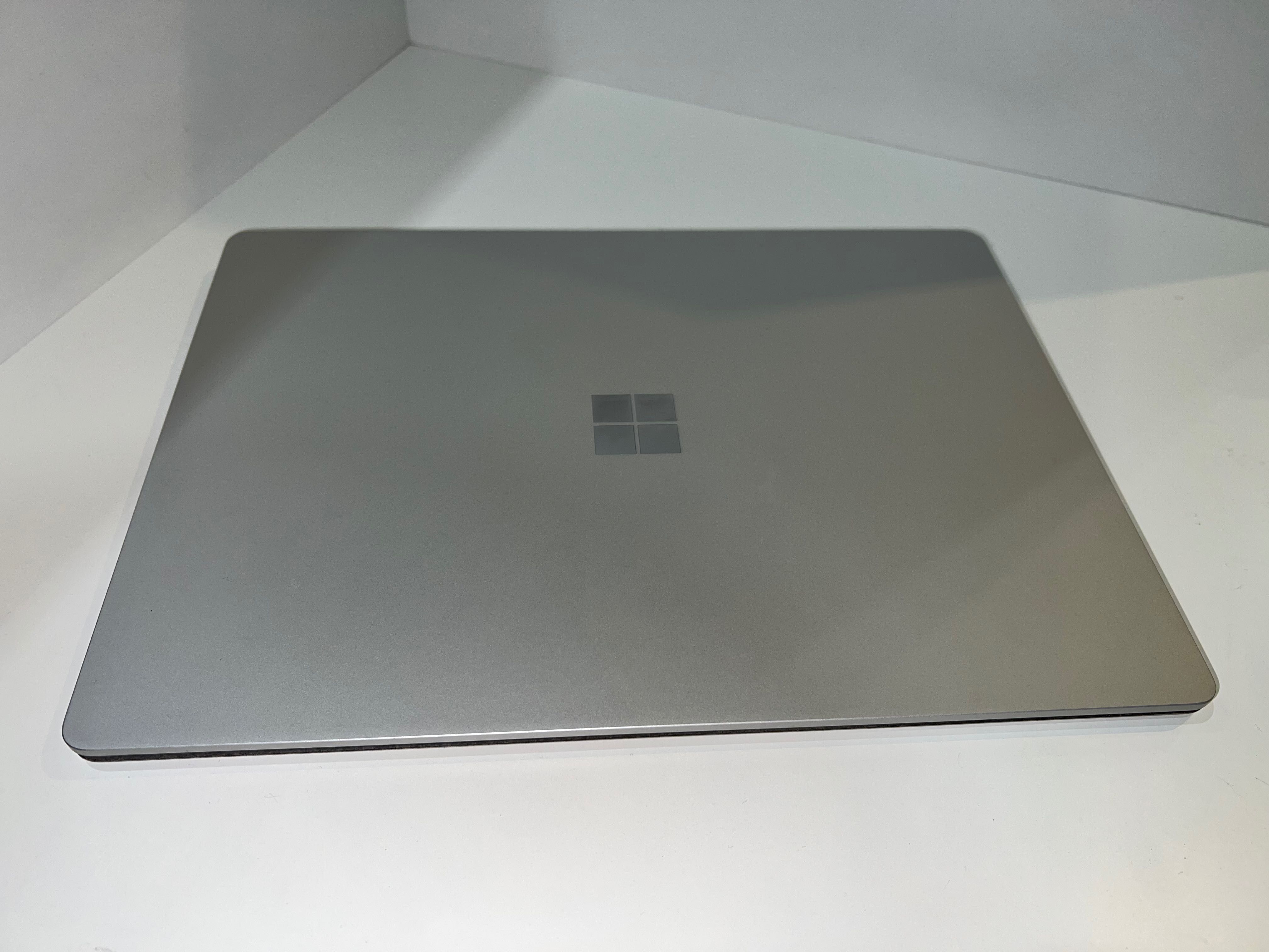 Продам Ноутбук Microsoft Surface