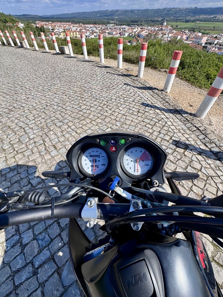 Ktm Duke 640 Lc 4