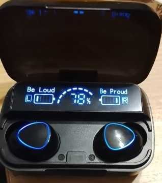 Бездротові навушники M10
Нові, в упаковці. Led екран. Кейс для зарядки