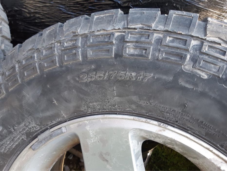 Felgi Jeep Wrangler jk z oponami