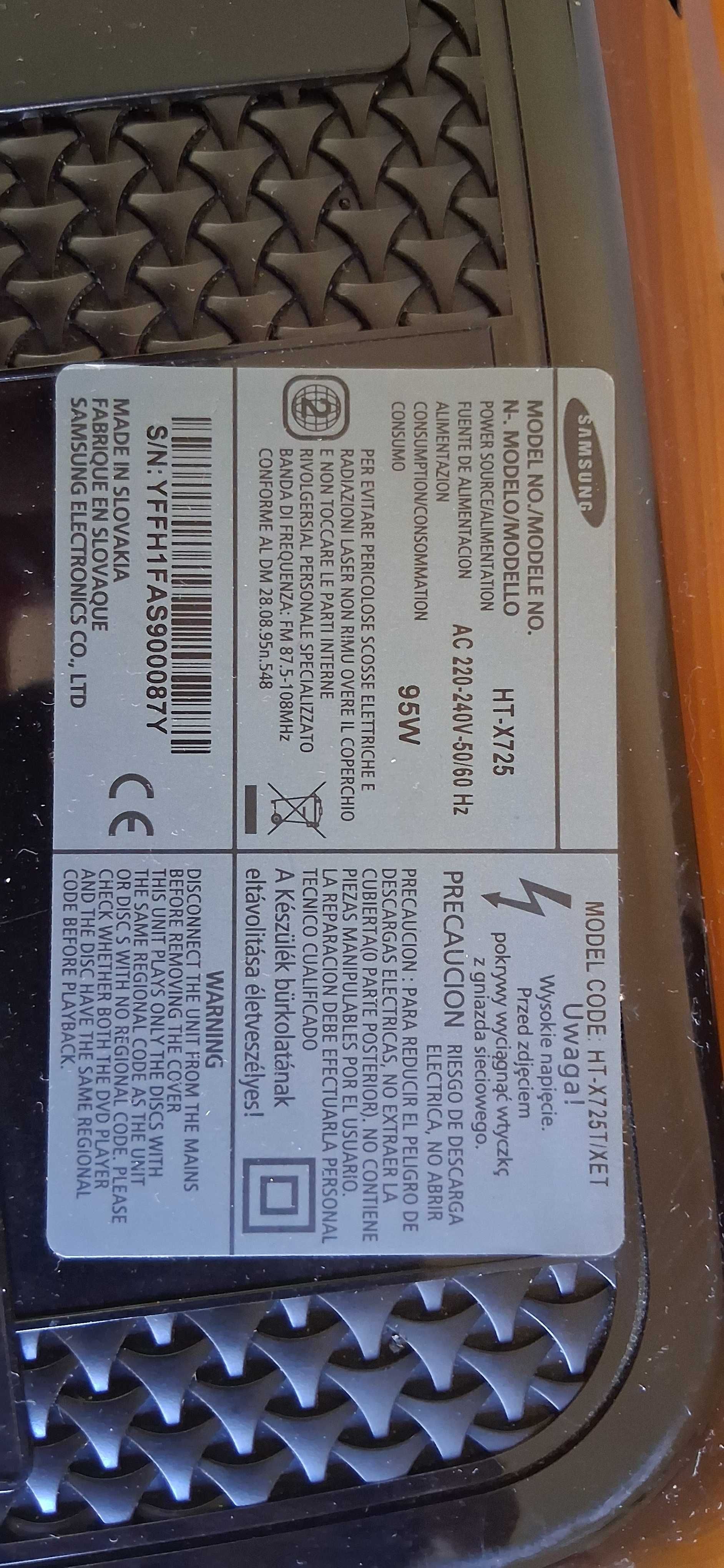 Home Theater Samsung HTX725