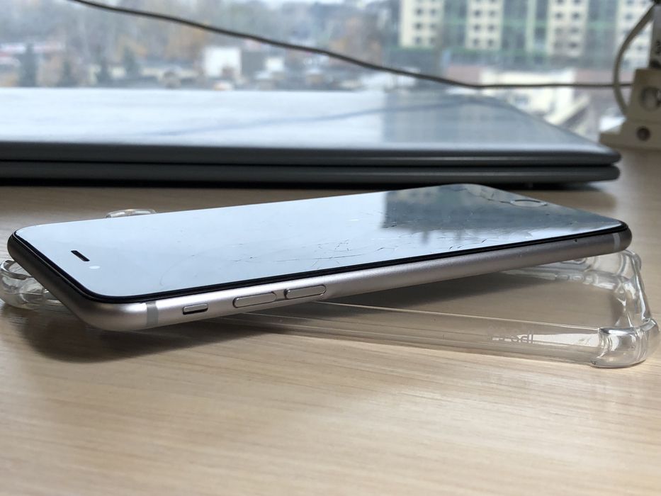 Iphone 6s plus 64gb neverlock, батарея 93%